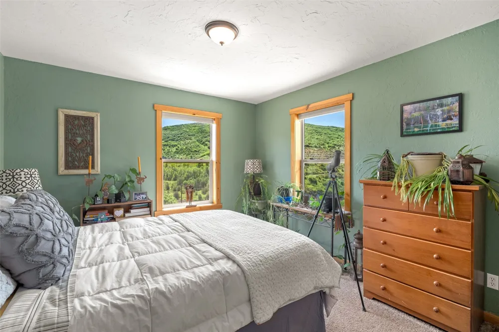 28425 County Road 179 Oak Creek, CO 80467