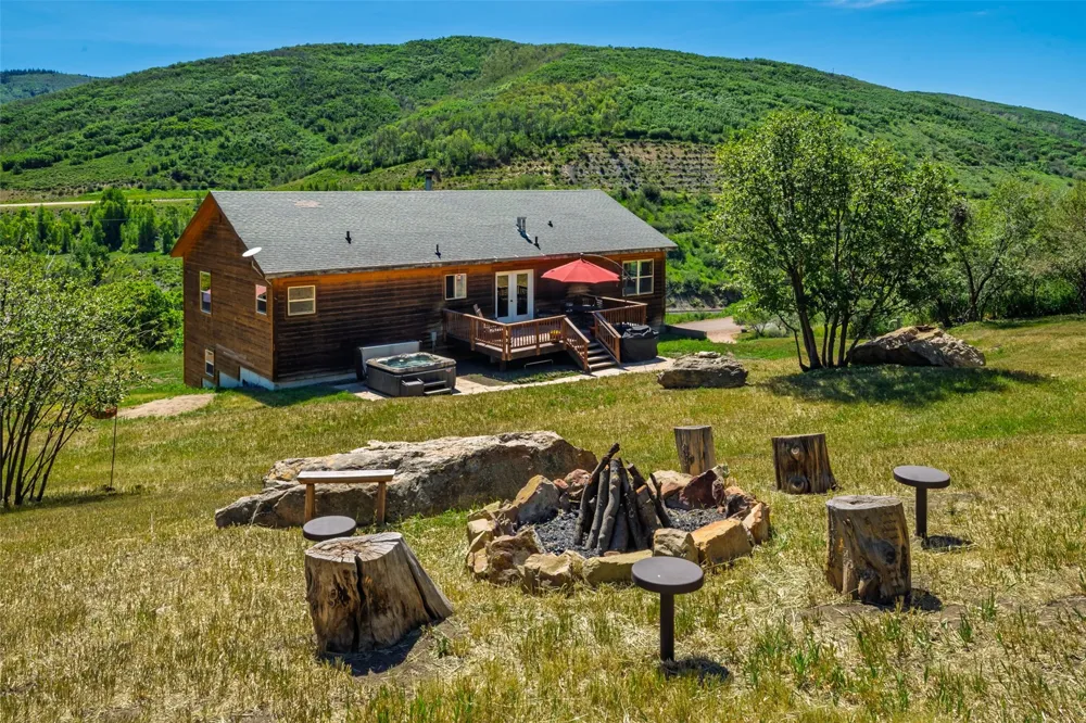 28425 County Road 179 Oak Creek, CO 80467
