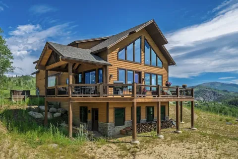 57140 Green Bird Place