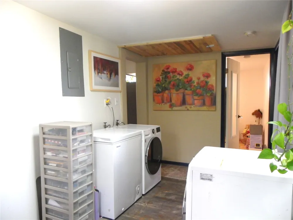 329 E 2nd Street Oak Creek, CO 80467