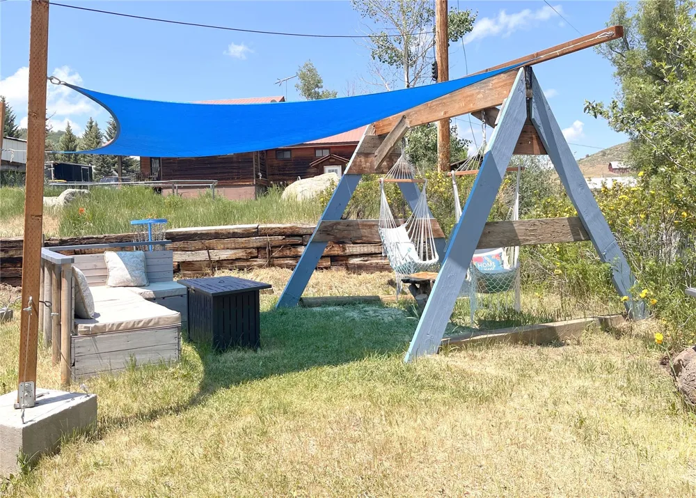 329 E 2nd Street Oak Creek, CO 80467