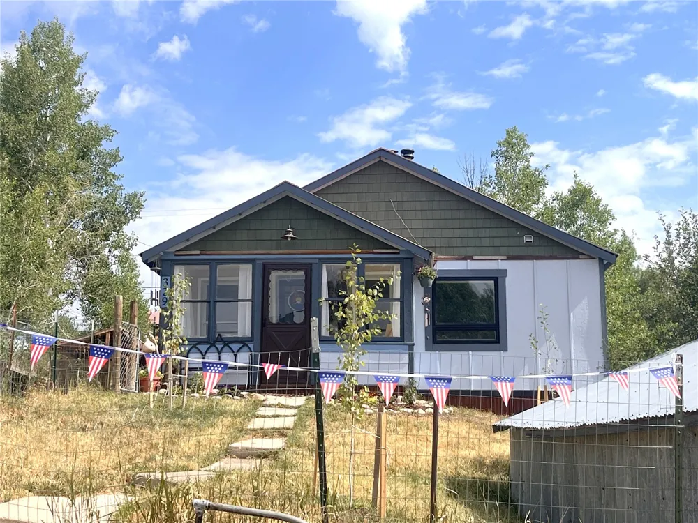 329 E 2nd Street Oak Creek, CO 80467