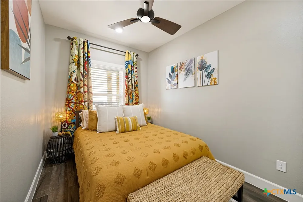 1228 Ervendberg Avenue #104 New Braunfels, TX 78130