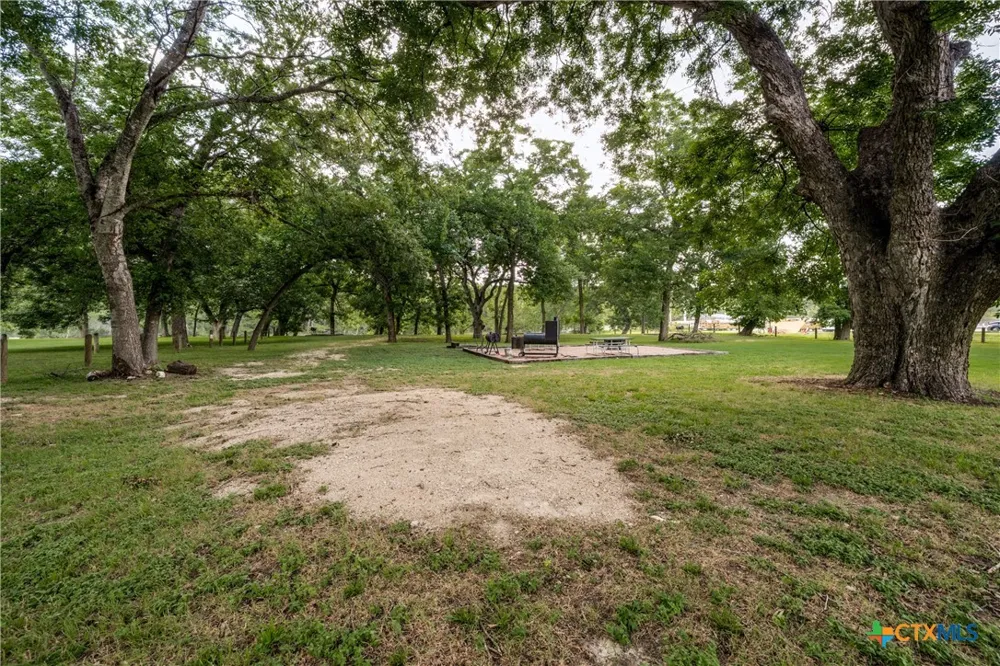 1228 Ervendberg Avenue #104 New Braunfels, TX 78130