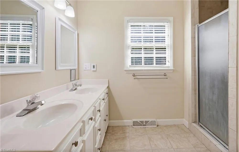 8861 Boylston Road Colfax, NC 27235