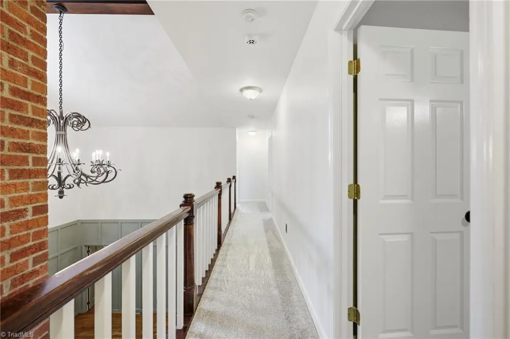8861 Boylston Road Colfax, NC 27235
