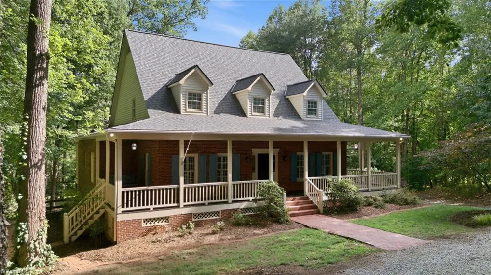 8861 Boylston Road Colfax, NC 27235