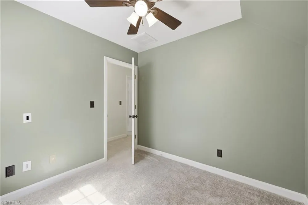 8861 Boylston Road Colfax, NC 27235