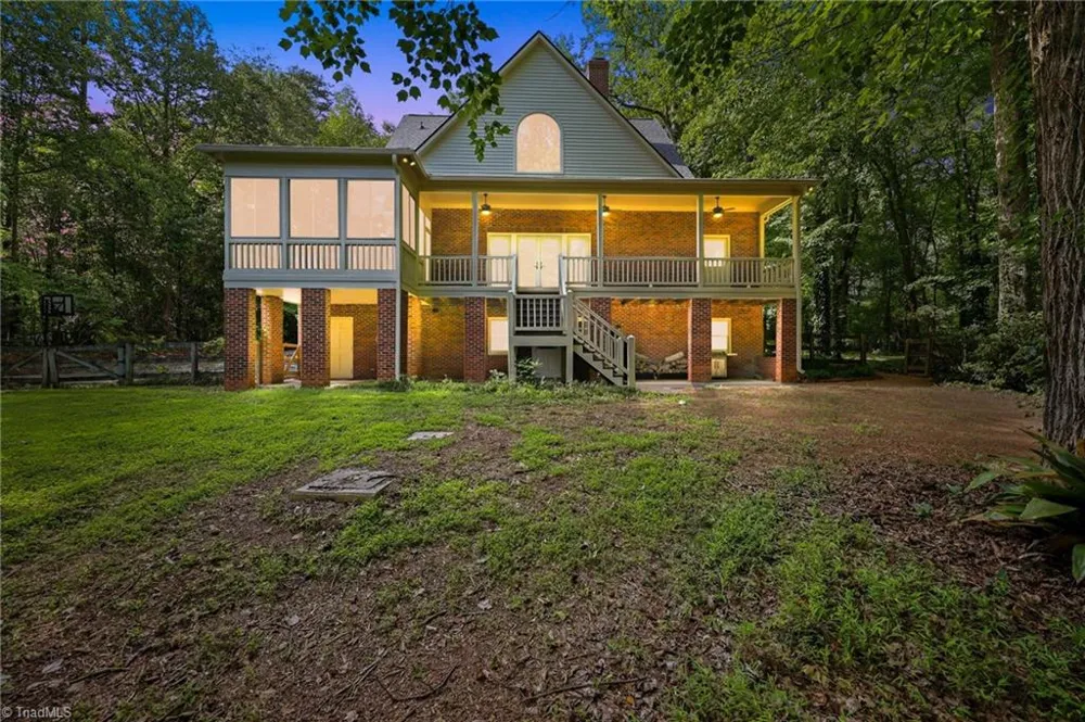 8861 Boylston Road Colfax, NC 27235