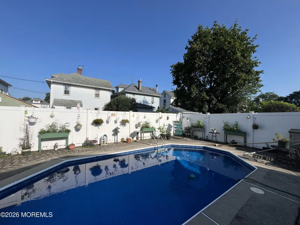 106 Chingarora Avenue Keyport, NJ 07735