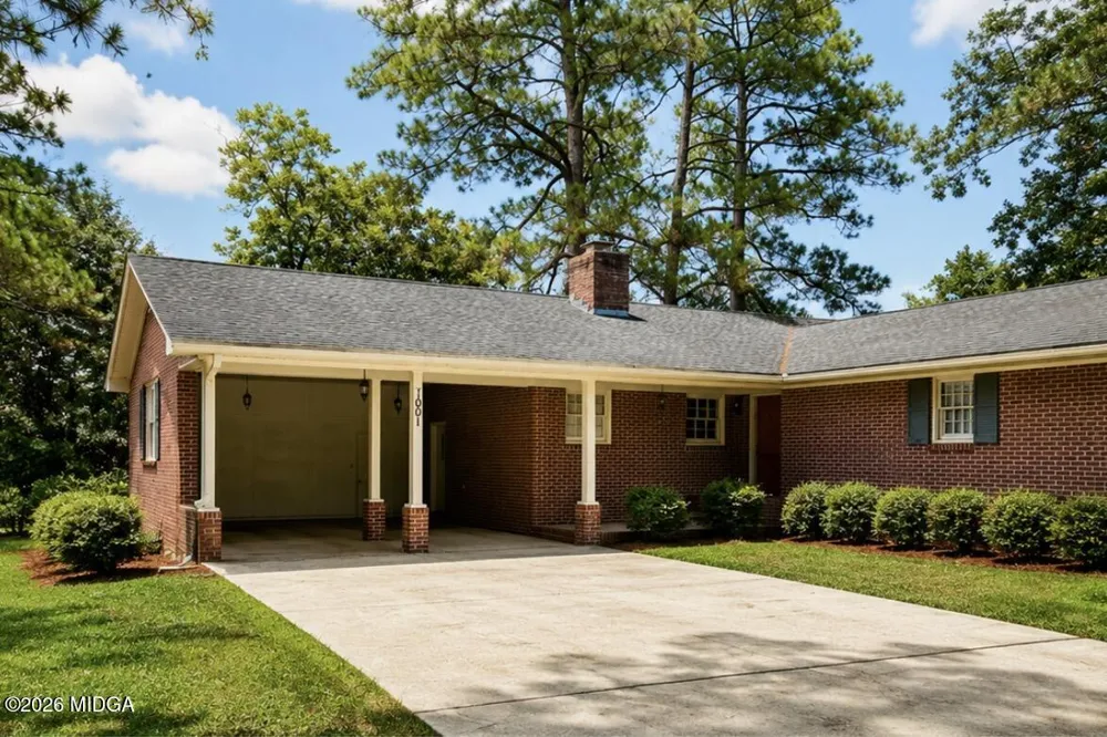 1001 STEWART AVENUE Cordele, GA 31015