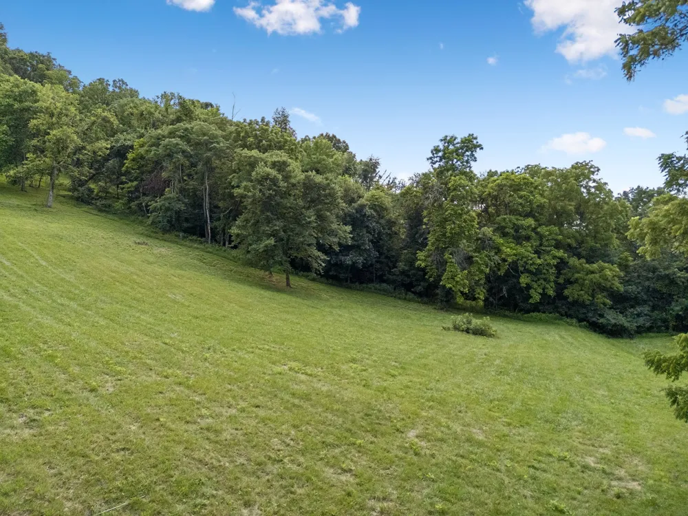 2268 N Berrys Chapel Rd Franklin, TN 37069