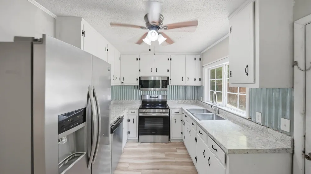 208 County Road 44 Athens, TN 37303