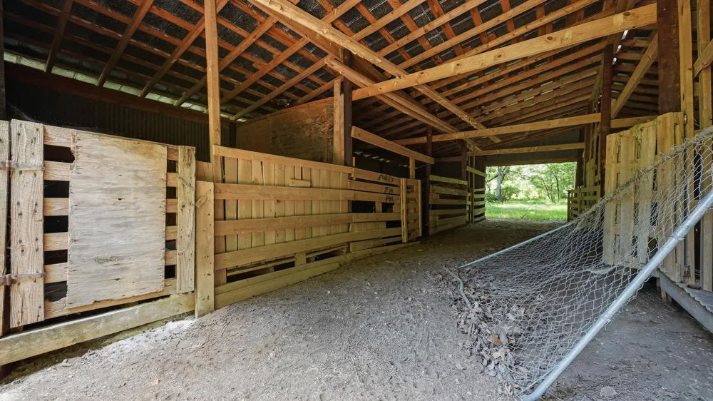208 County Road 44 Athens, TN 37303