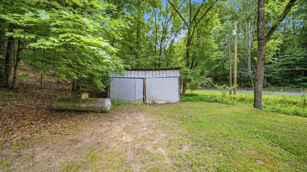 208 County Road 44 Athens, TN 37303