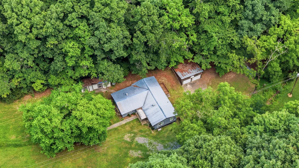 208 County Road 44 Athens, TN 37303