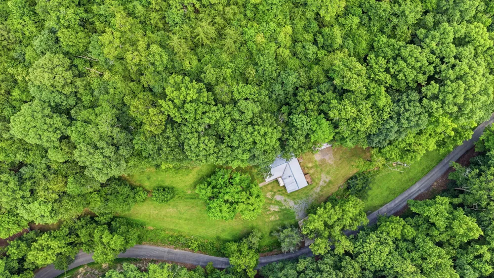 208 County Road 44 Athens, TN 37303