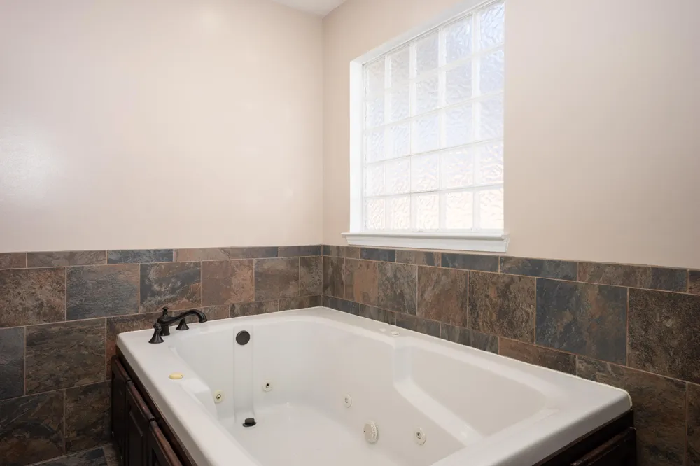 668 Arlis Avenue Dayton, TN 37321