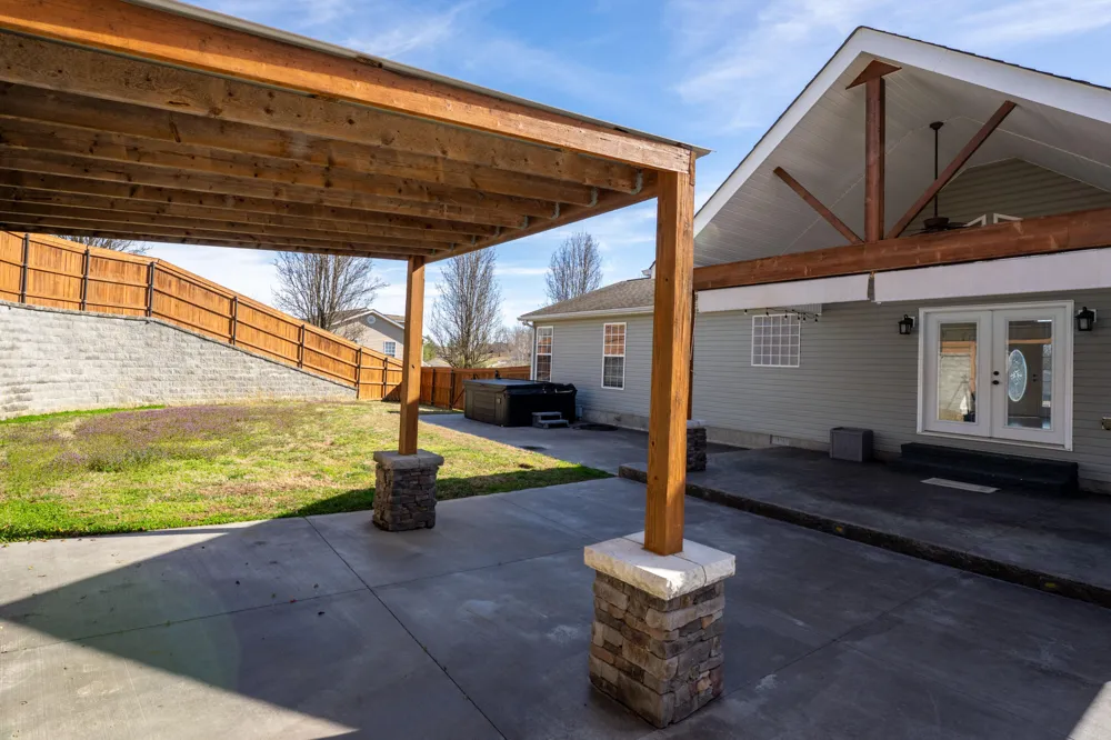 668 Arlis Avenue Dayton, TN 37321