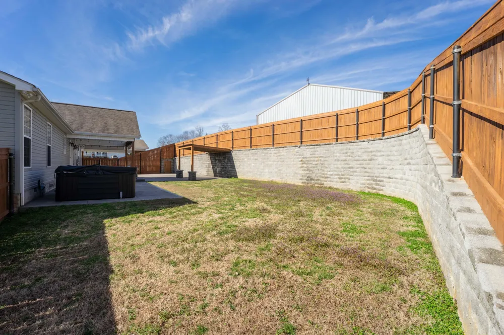 668 Arlis Avenue Dayton, TN 37321