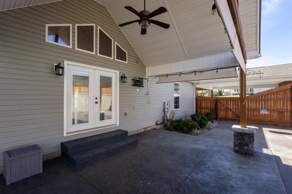 668 Arlis Avenue Dayton, TN 37321