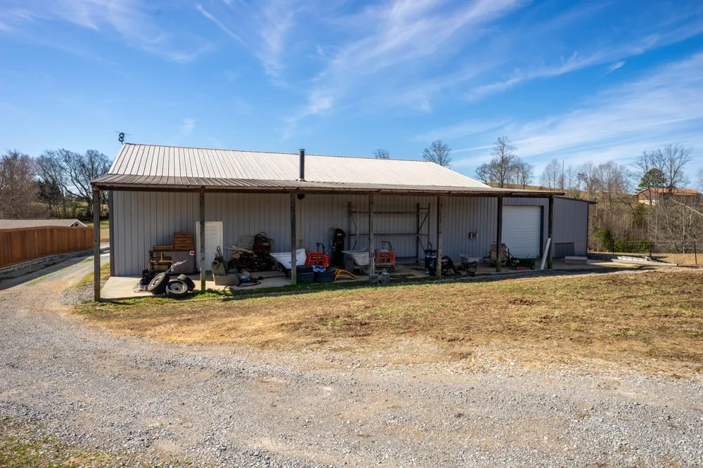 668 Arlis Avenue Dayton, TN 37321