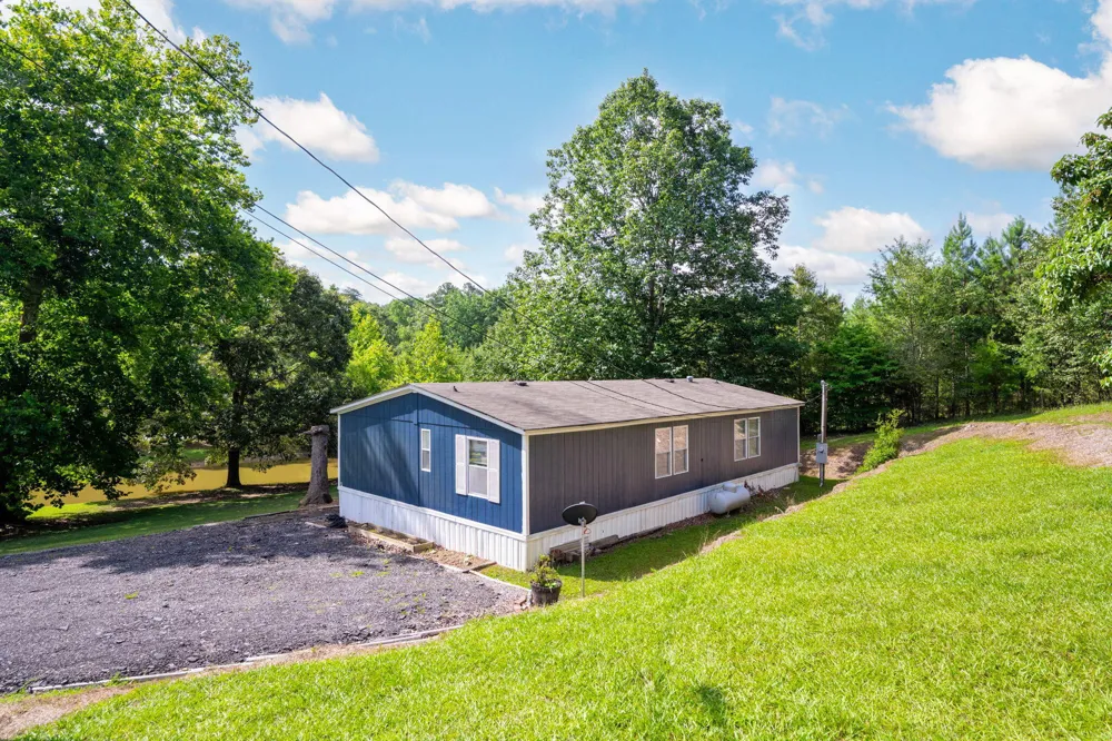 2906 Davis Road Rocky Face, GA 30740