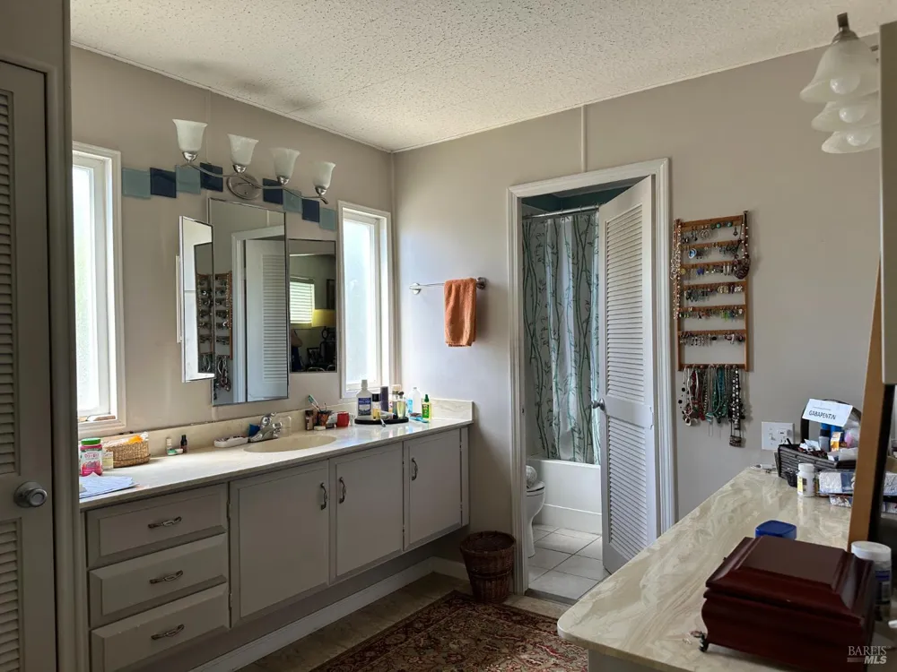 197 Del Rio Paseo Sonoma, CA 95476