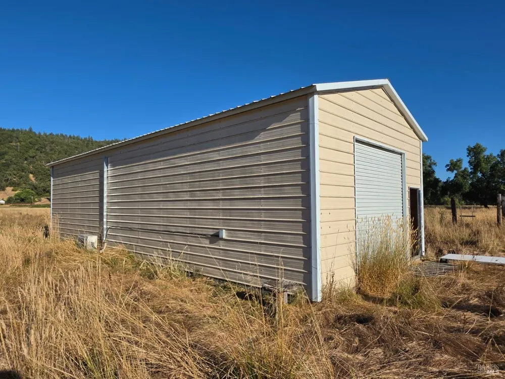 76220 Hill Road Covelo, CA 95428