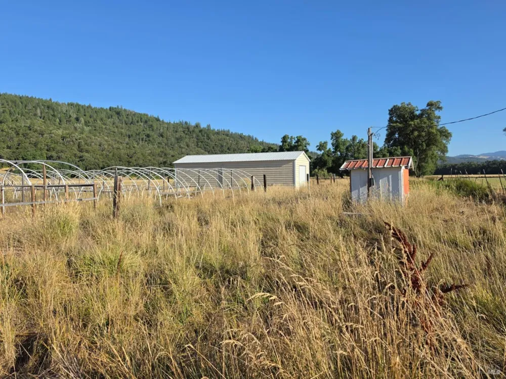 76220 Hill Road Covelo, CA 95428