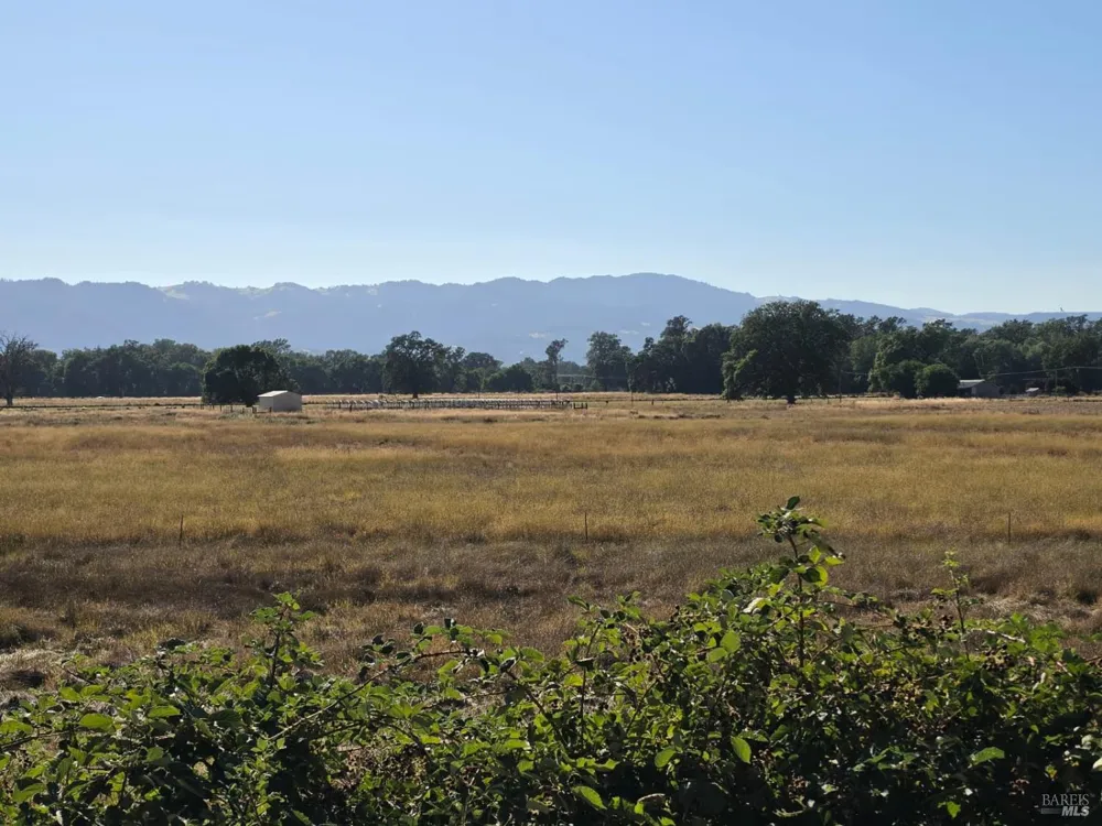 76220 Hill Road Covelo, CA 95428