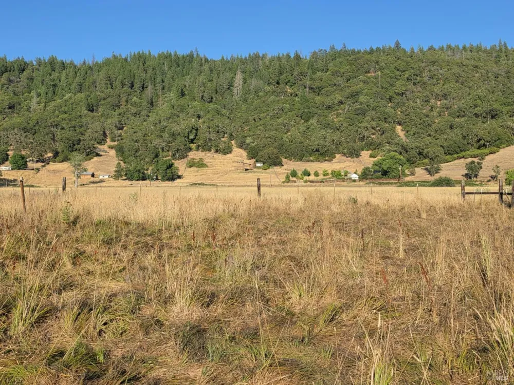 76220 Hill Road Covelo, CA 95428