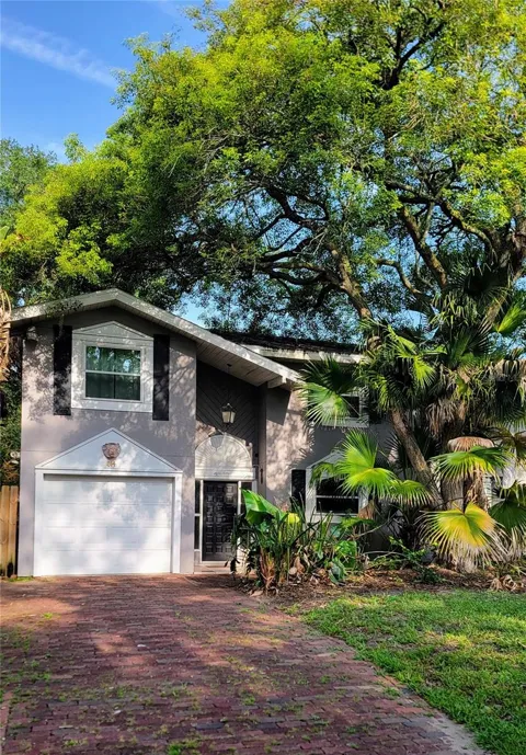 814 LAUREL AVENUE #2