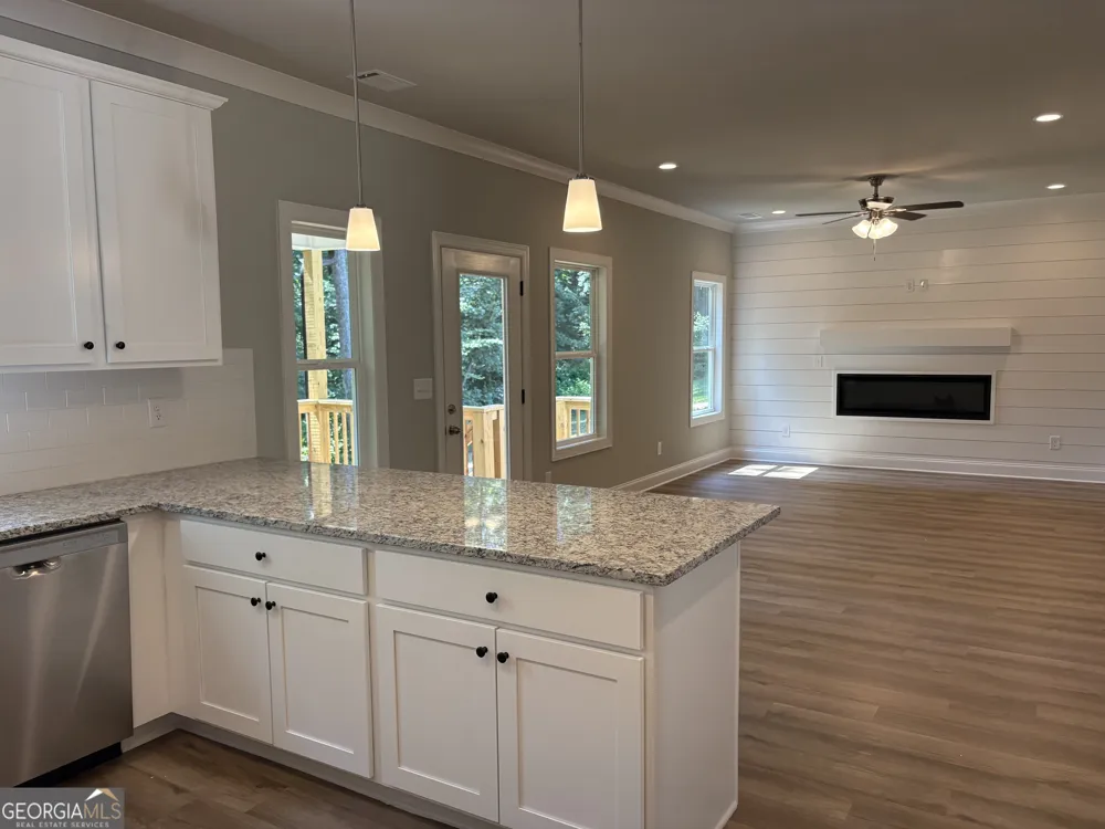 130 Mountain Creek LN Maysville, GA 30558