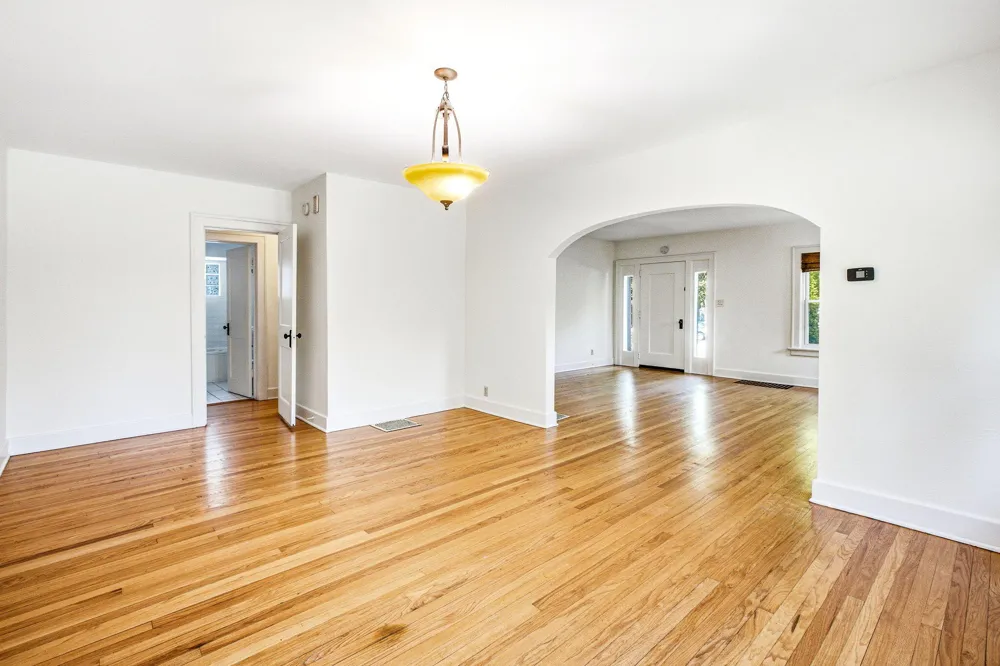2501 Lakeview Avenue St. Joseph, MI 49085