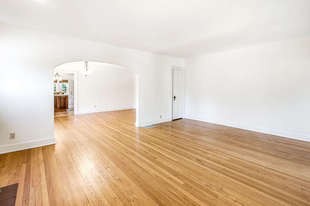 2501 Lakeview Avenue St. Joseph, MI 49085