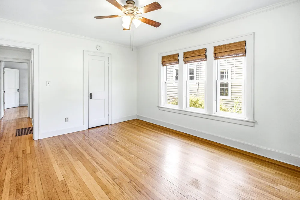 2501 Lakeview Avenue St. Joseph, MI 49085
