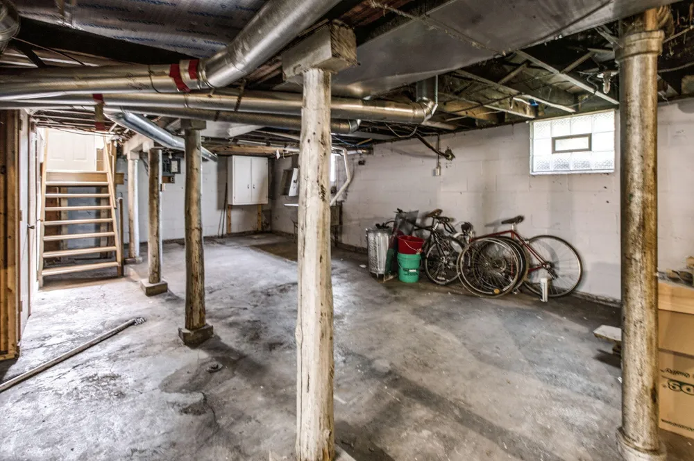 2501 Lakeview Avenue St. Joseph, MI 49085