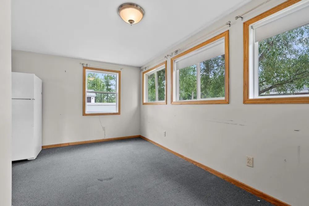 7949 Oak Street Brady Township, MI 49097