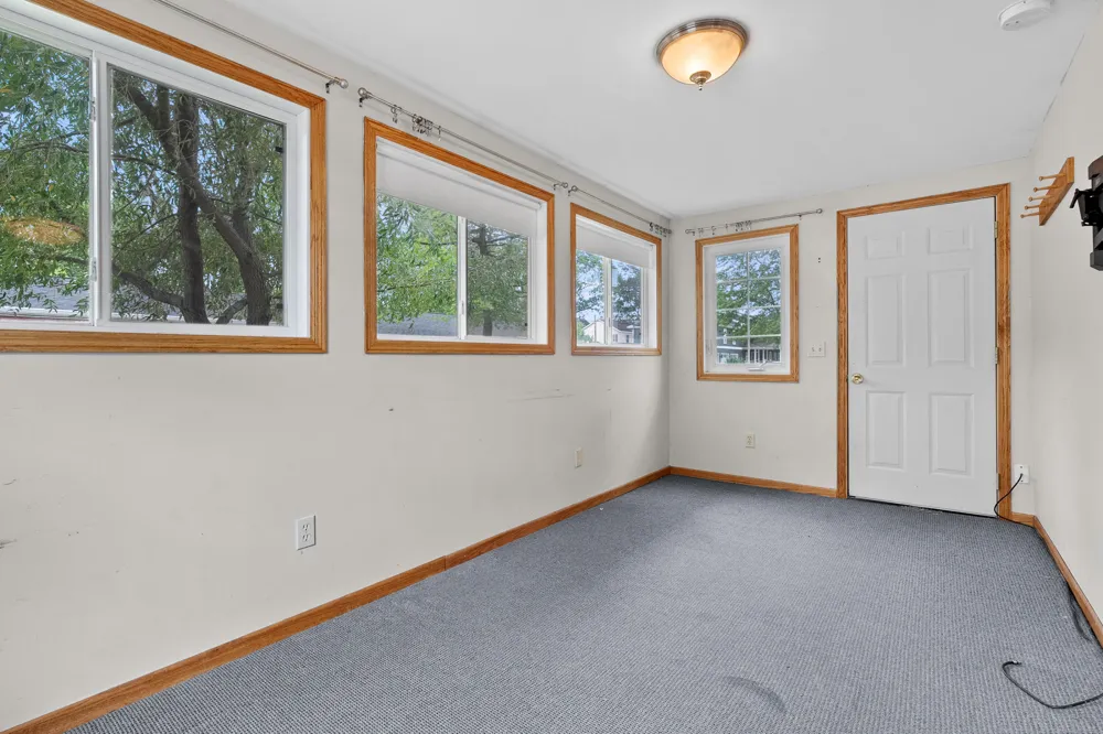 7949 Oak Street Brady Township, MI 49097