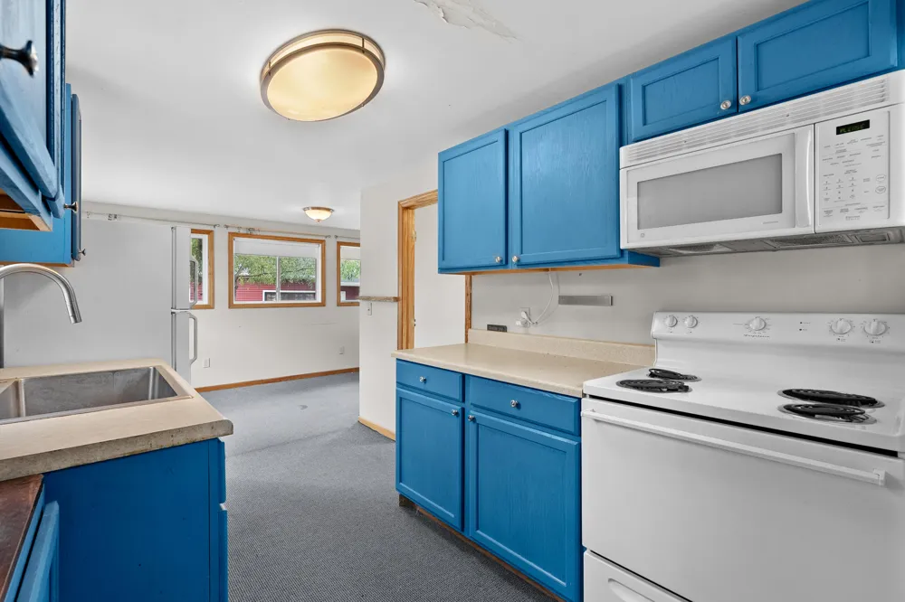 7949 Oak Street Brady Township, MI 49097