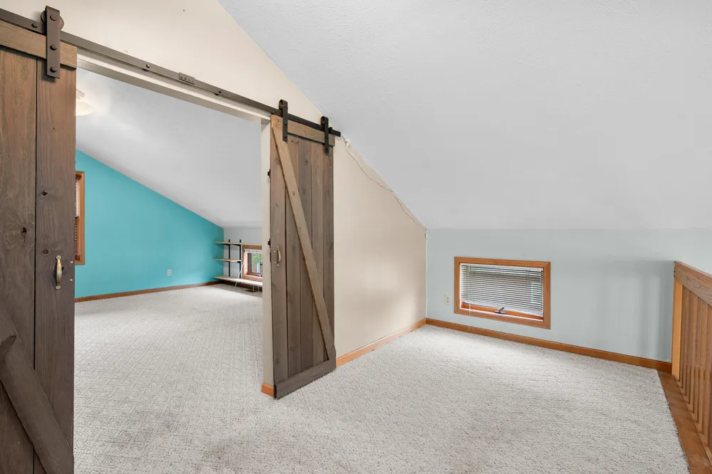 11065 E Indian Lake Drive Brady Township, MI 49097