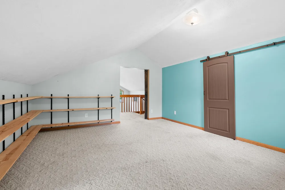 11065 E Indian Lake Drive Brady Township, MI 49097