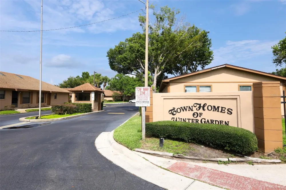 359 DOUGLAS WAY #54 Winter Garden, FL 34787