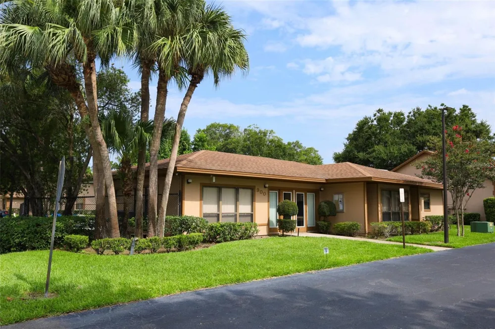 359 DOUGLAS WAY #54 Winter Garden, FL 34787
