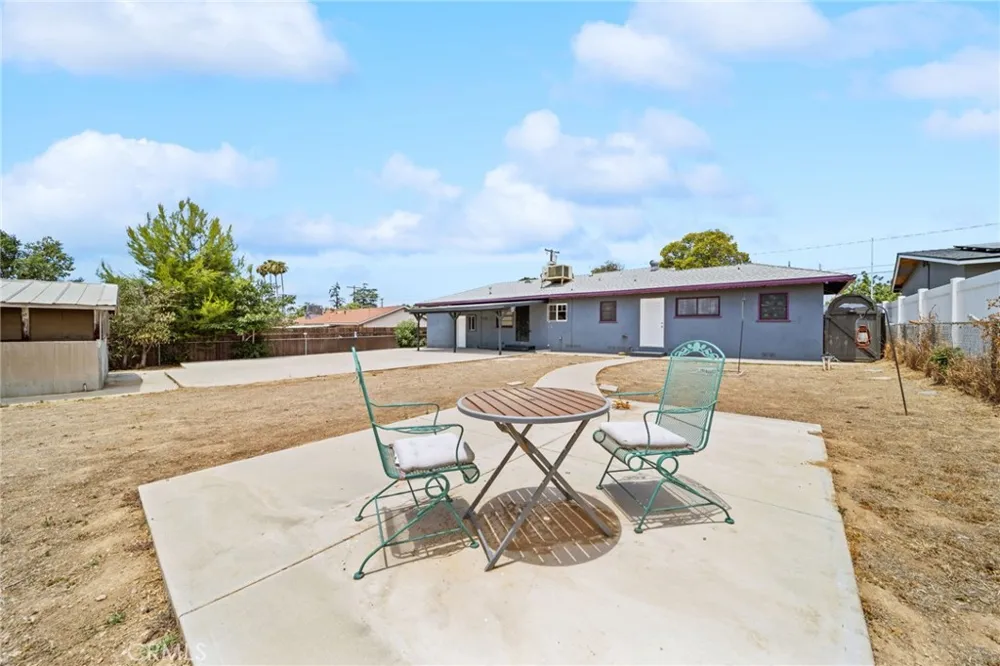 34347 Fairview Drive Yucaipa, CA 92399