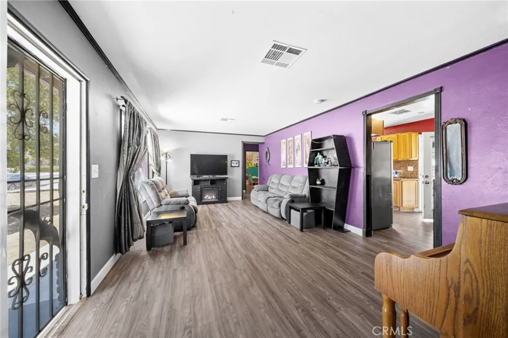 34347 Fairview Drive Yucaipa, CA 92399