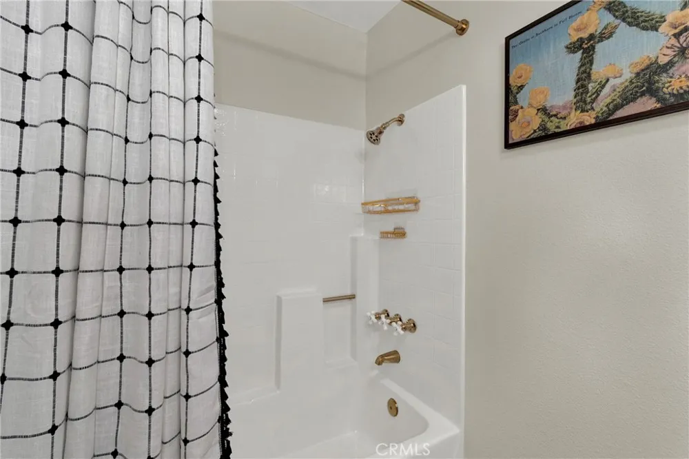 5260 W Palmer Banning, CA 92220