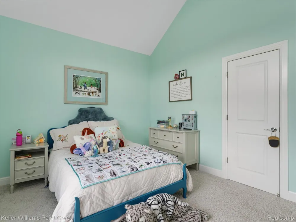 2100 Shane Court Addison Township, MI 48370