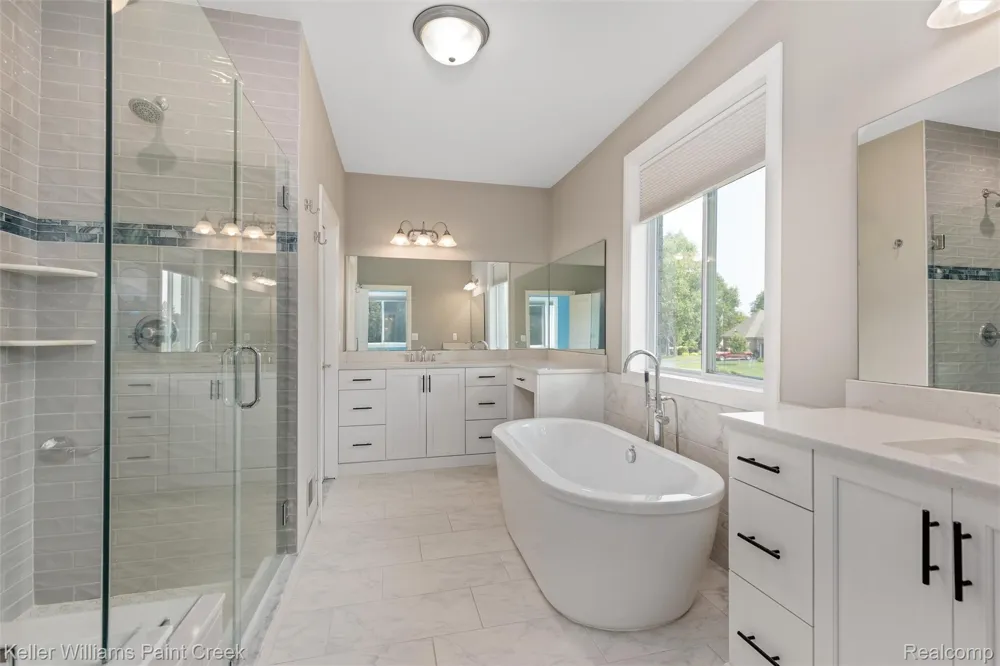 2100 Shane Court Addison Township, MI 48370